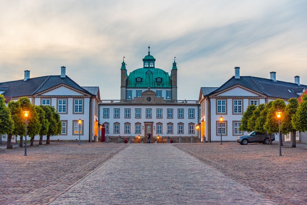 Sunset view of Fredensborg Castle