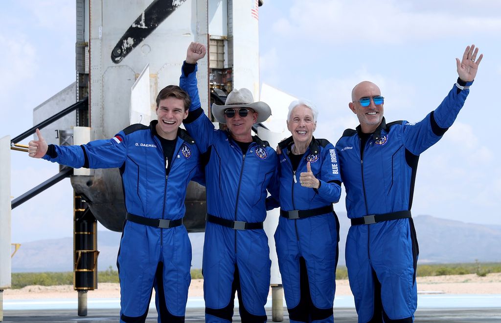 Jeff Bezos and brother Mark take flight on Blue Origin