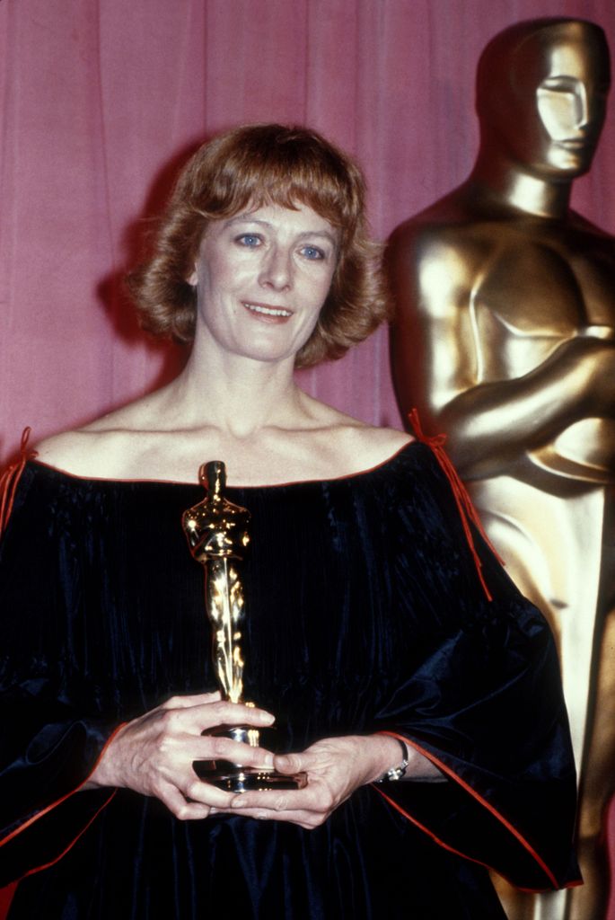 She won the Best Supporting Actress Oscar in 1977