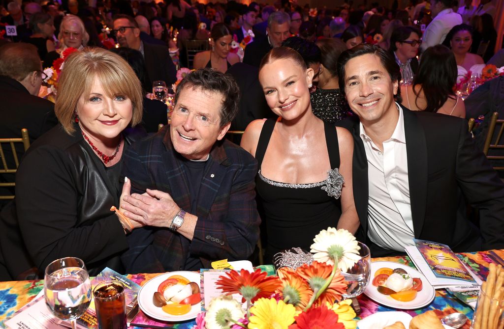 Tina avec Michael J. Fox, Kate Bosworth et Justin Long 