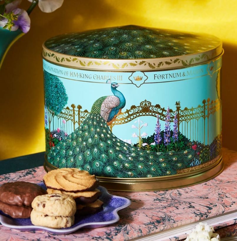 fortnum coronation musical biscuit tin