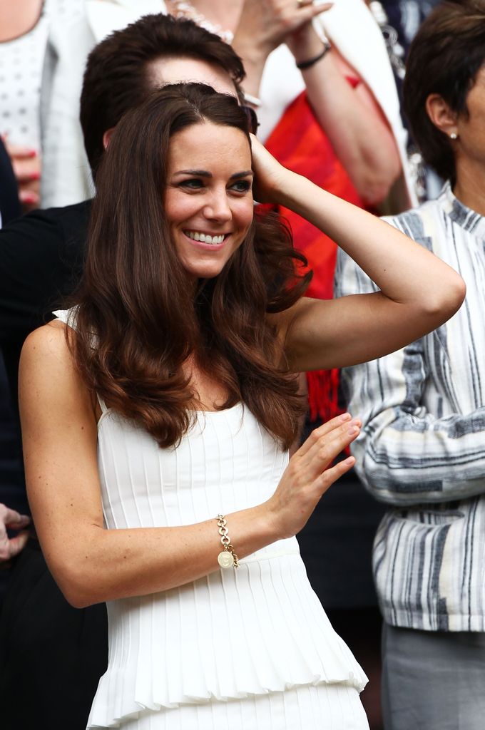 Kate wearing a white dress at Wimbledon 2011