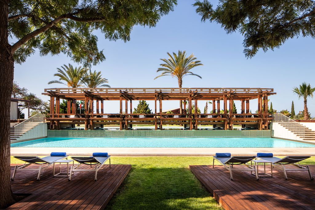 Pool at Anantara Vilamoura Algarve Resort