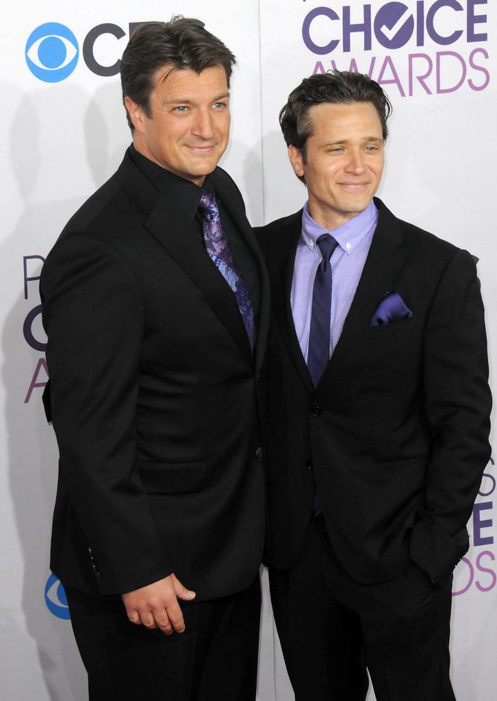  Nathan Fillion and Seamus Dever at People's Choice Awards 