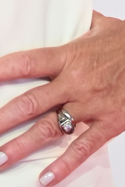 Kate Garraway's engagement ring