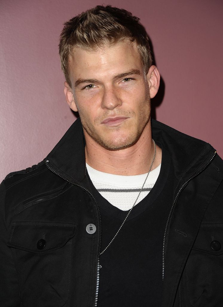 Alan Ritchson in the early years of his career looking young