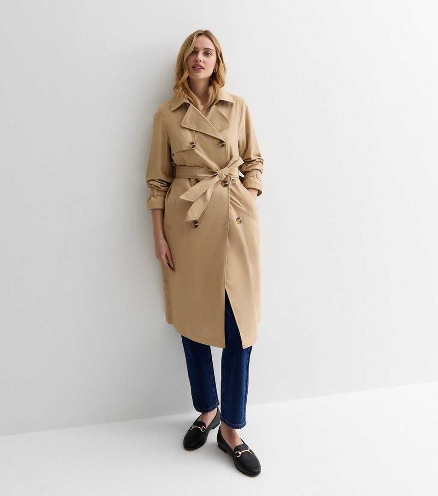 How to Style a Trench Coat for Every Outing This Spring
