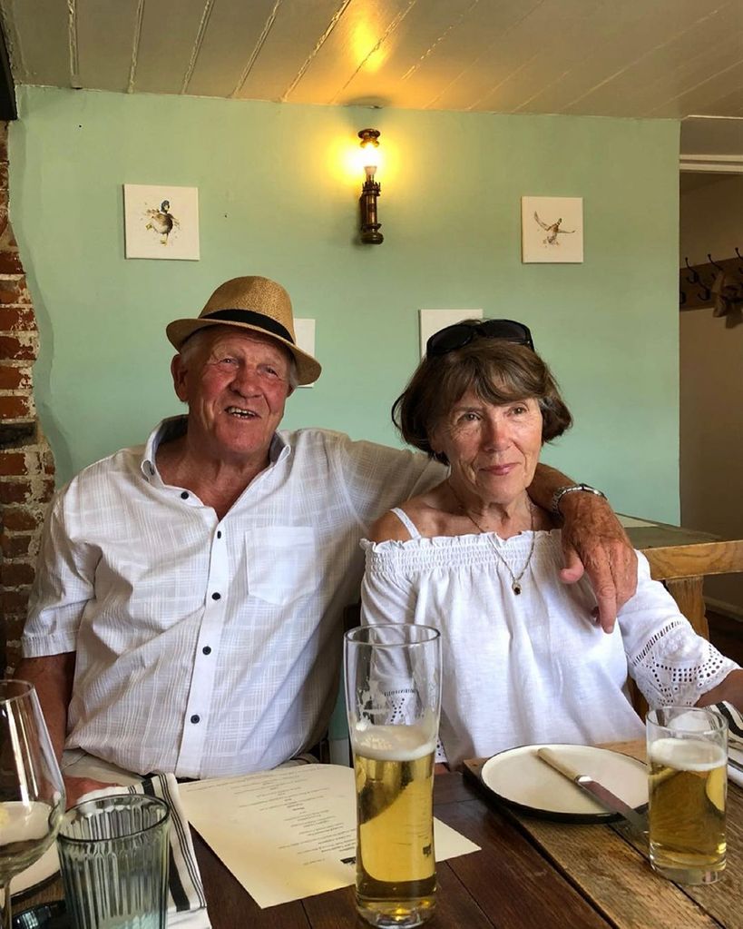 Sharon Horgan's parents in a pub 