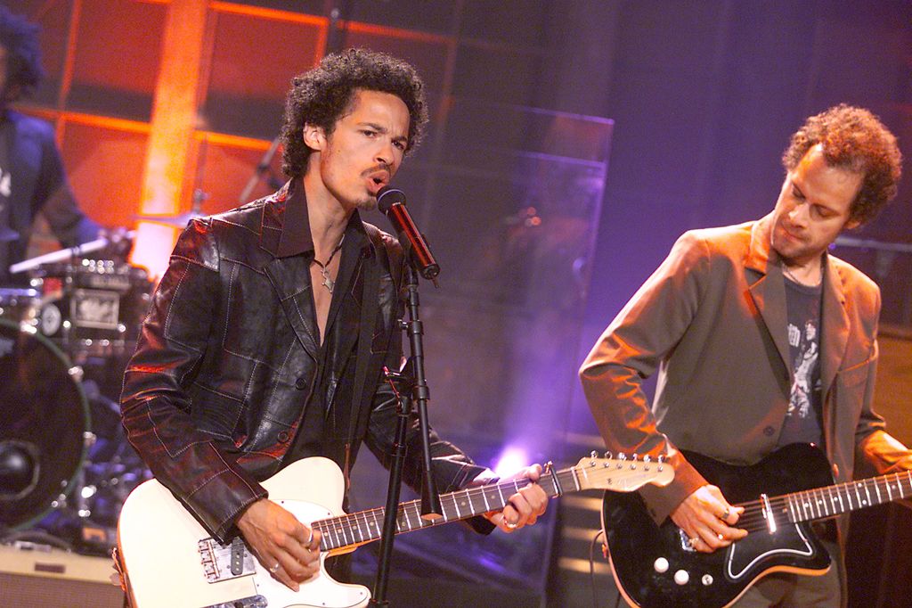 Eagle-Eye Cherry on "The Tonight Show with Jay Leno" at the NBC Studios in Los Angeles, Ca. October 3, 2001. Photo by Kevin Winter/Getty Images.