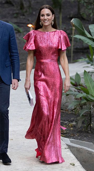 Kate Middleton maxi dress fabulous! | Celebrity dresses, Evening dresses  prom, Kate middleton style