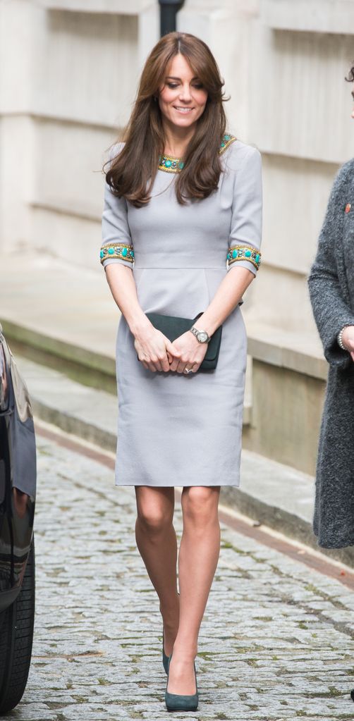 Princess Kate wearing a grey dress 