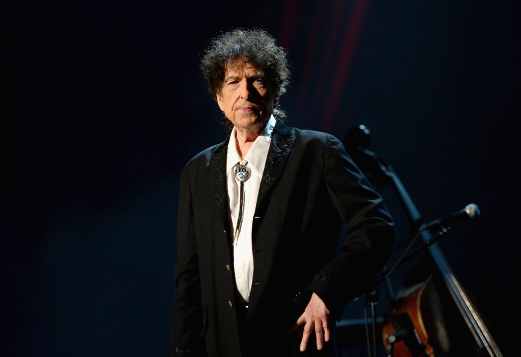 Honoree Bob Dylan speaks onstage at the 25th anniversary MusiCares 2015 Person Of The Year Gala honoring Bob Dylan at the Los Angeles Convention Center on February 6, 2015 in Los Angeles, California. The annual benefit raises critical funds for MusiCares' Emergency Financial Assistance and Addiction Recovery programs. For more information visit musicares.org