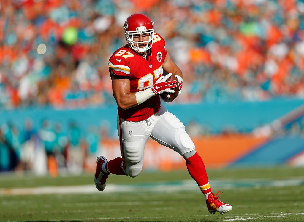 Travis Kelce running for a touchdown 
