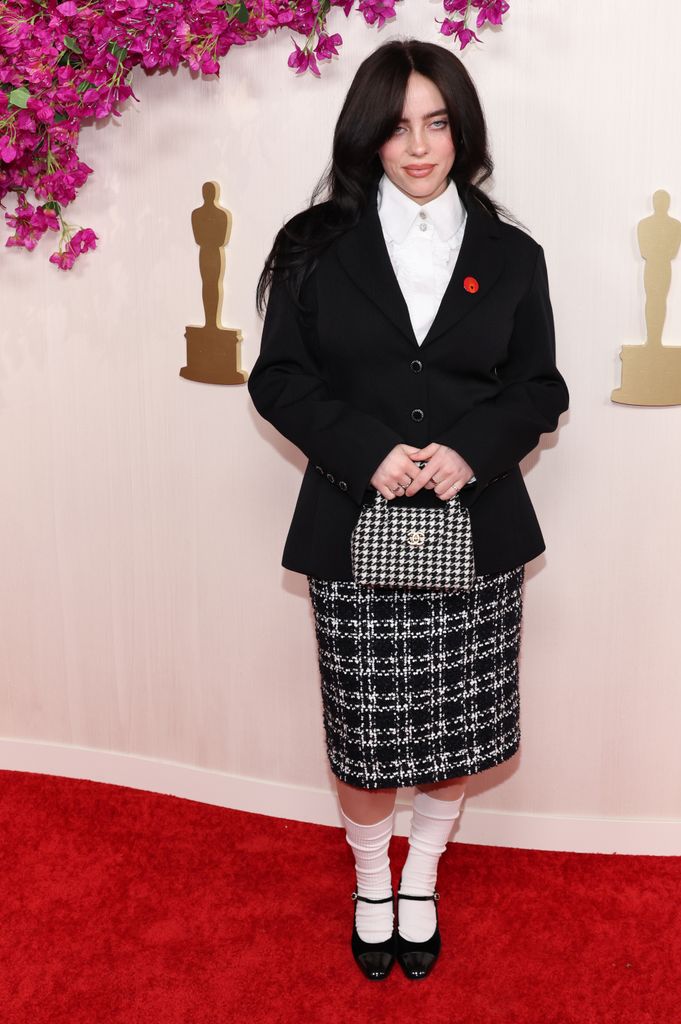  Billie Eilish attends the 96th Annual Academy Awards