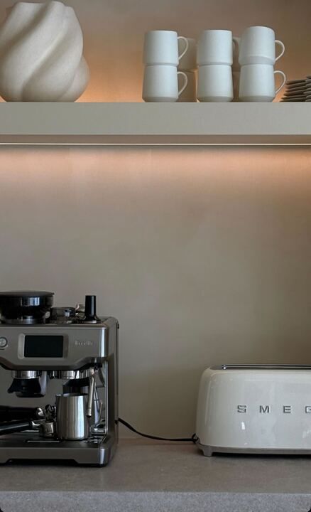 Hailey's kitchen worktop with toaster and coffee machine