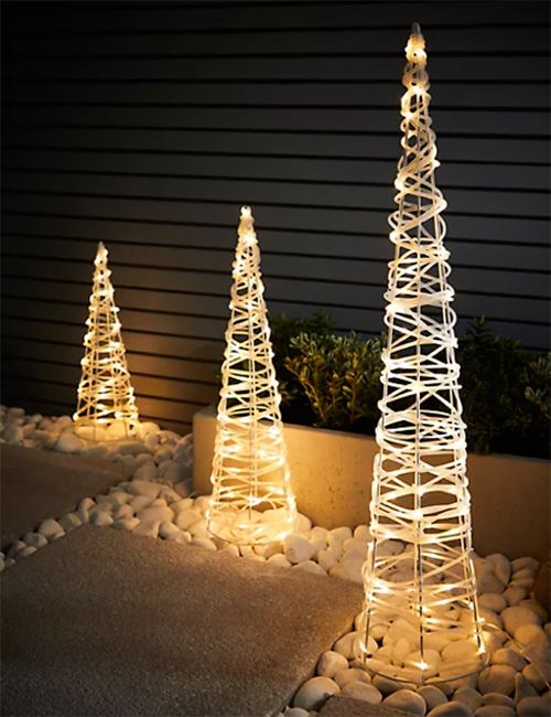 outdoor led christmas tree lights 