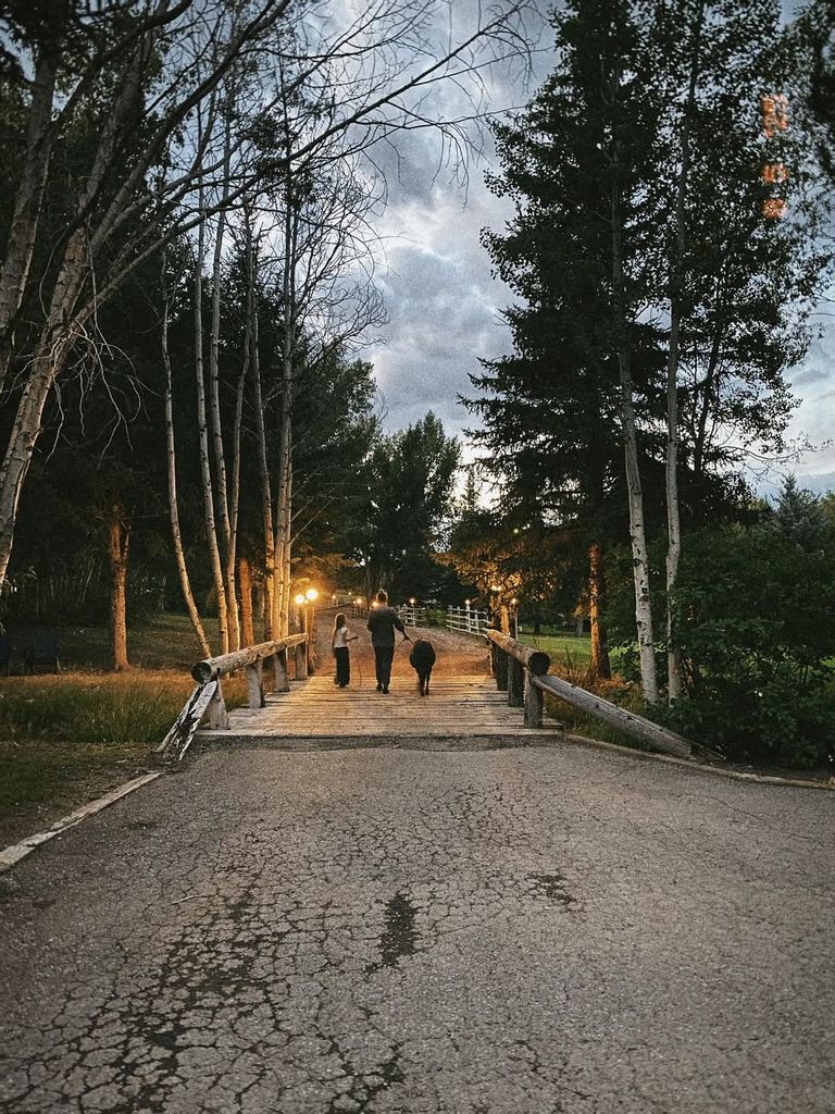 Kate Hudson and her daughter Rani Rose Fujikawa walk along Goldie Hawn and Kurt Russell's Colorado ranch on a bridge, shared on Instagram