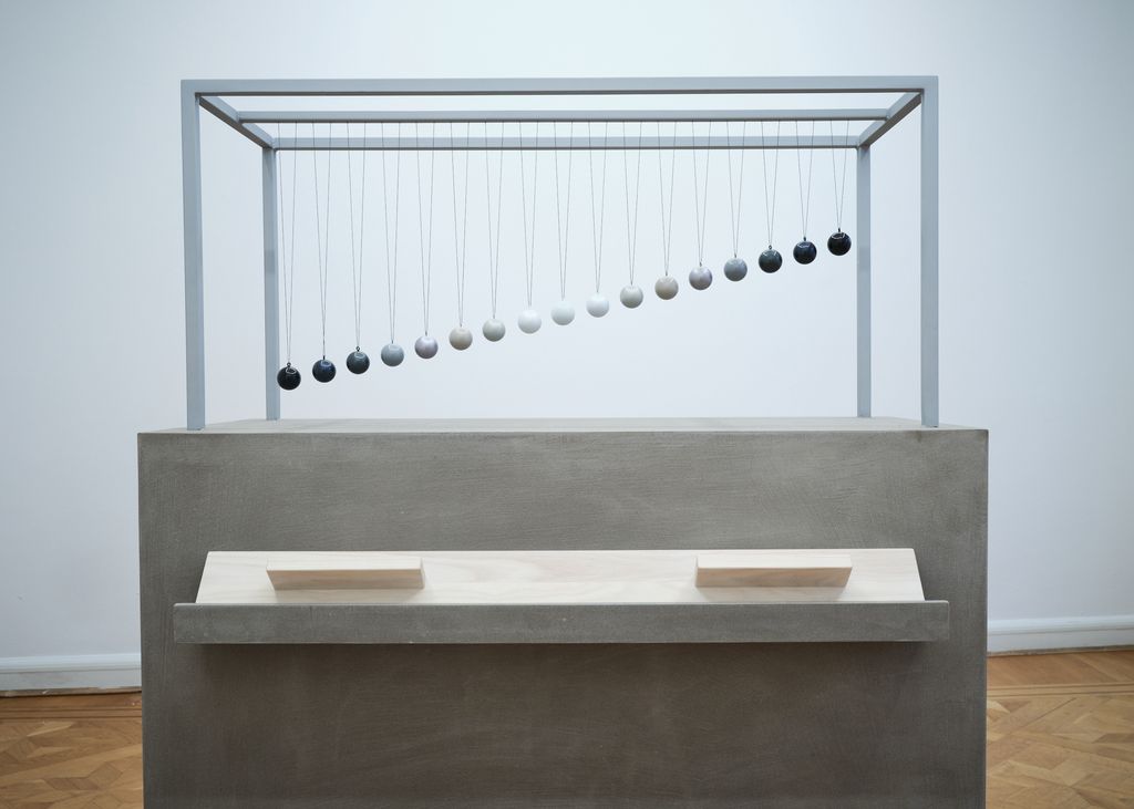 H! La mode rencontre le nouveau Volvo EX60 révolutionnaire 2 Les couleurs de la voiture affichées esthétiquement