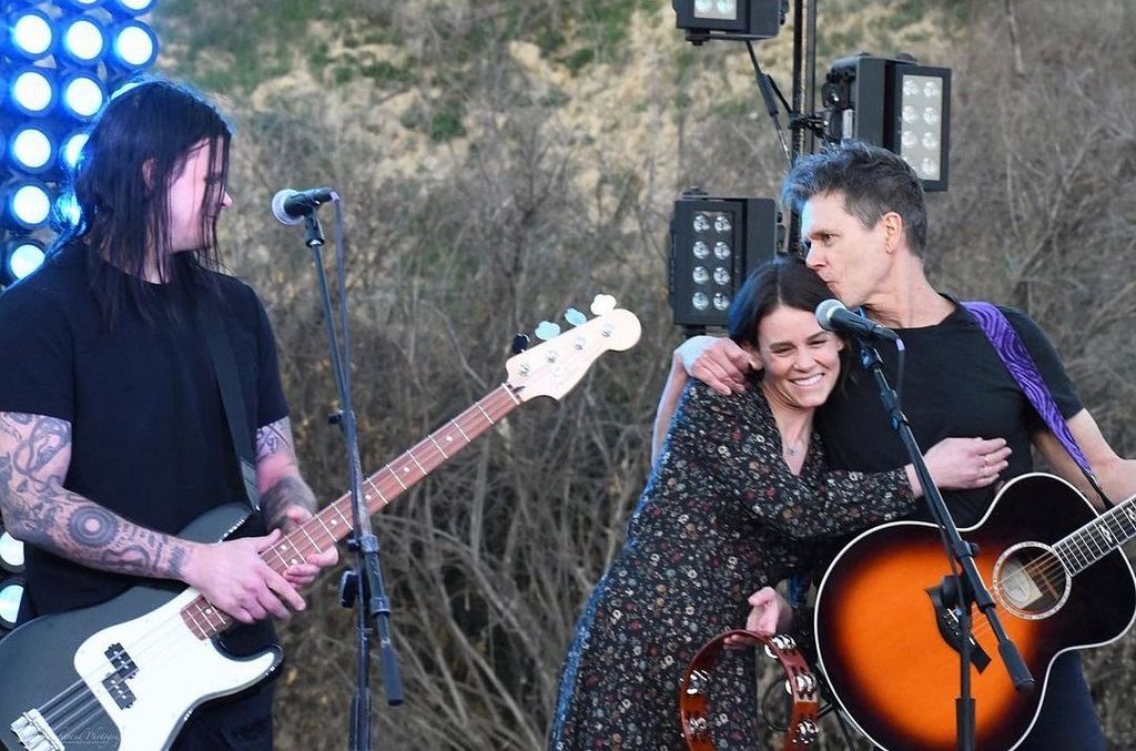 Kevin Bacon seen performing with his children Travis and Sosie Bacon