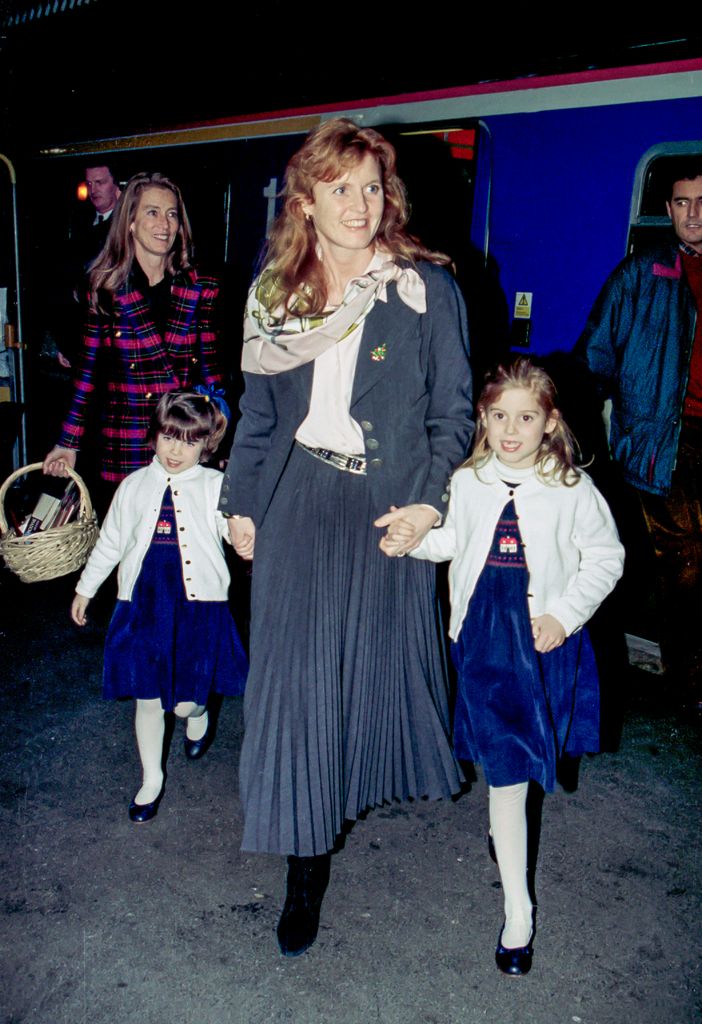 Sarah, Beatrice and Eugenie in Norfolk, 1995