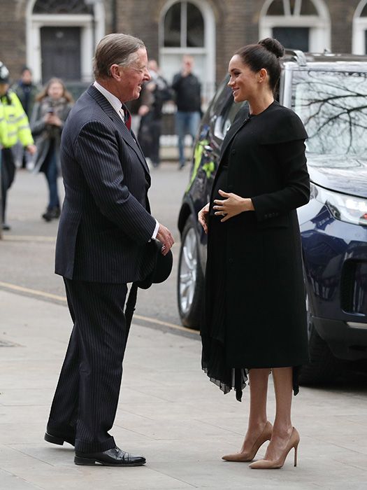 meghan markle black outfit