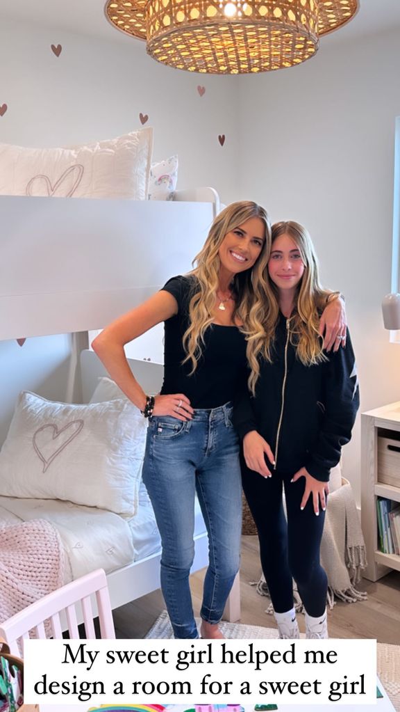 christina hall and daughter taylor el moussa in bedroom