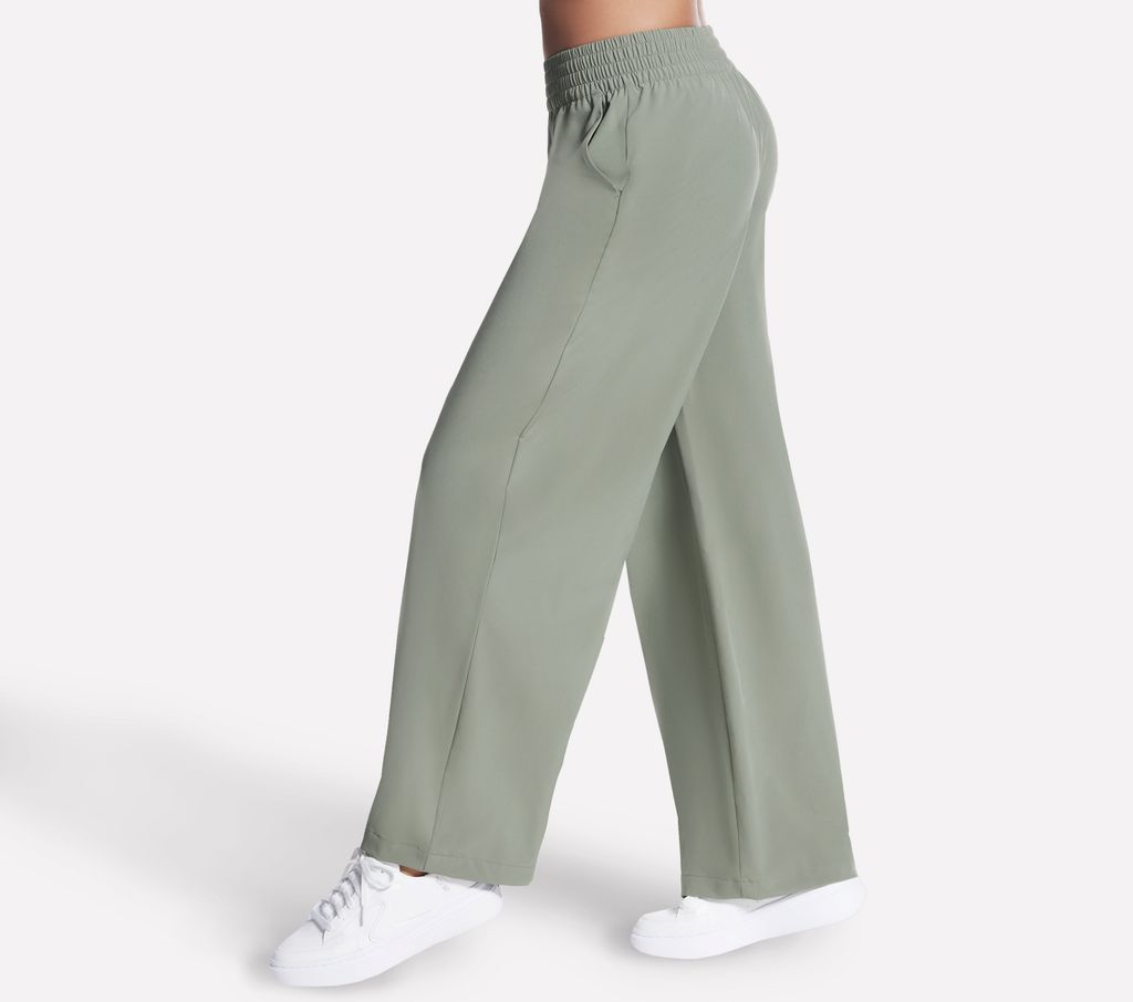 Trousers from Skechers