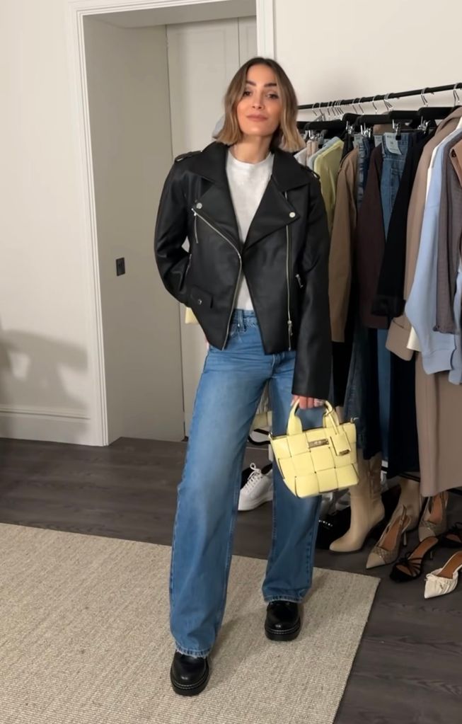 Frankie wore River Island's Relaxed Straight-Leg Jeans