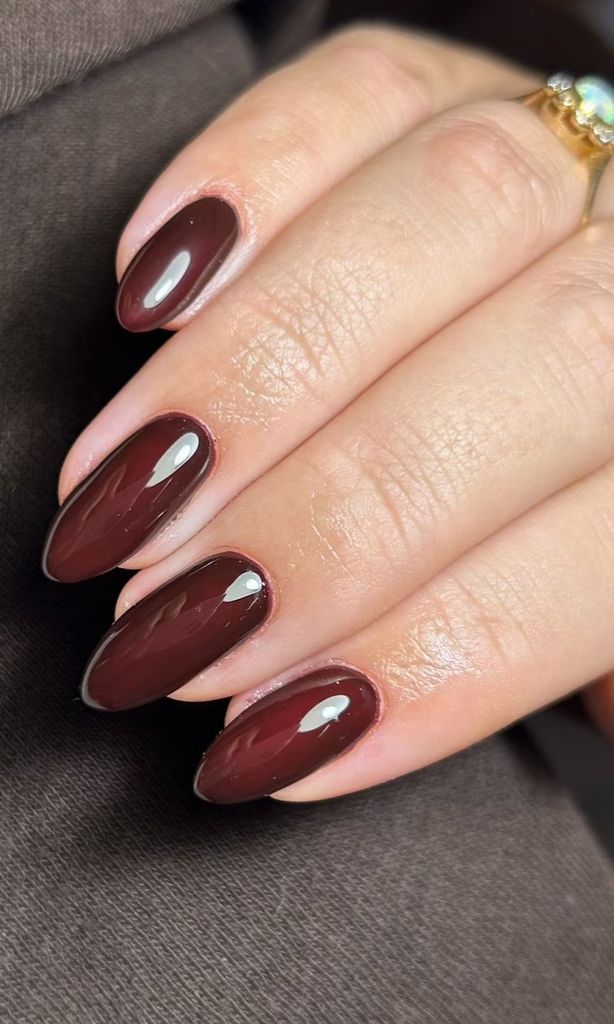 chocolate brown manicure grandmacore nails