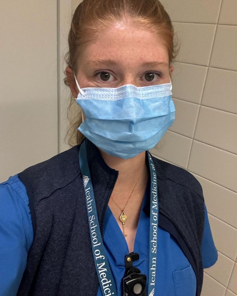 Jennifer Gates Nassar shares a selfie in the midst of her medical residency, posted on Instagram