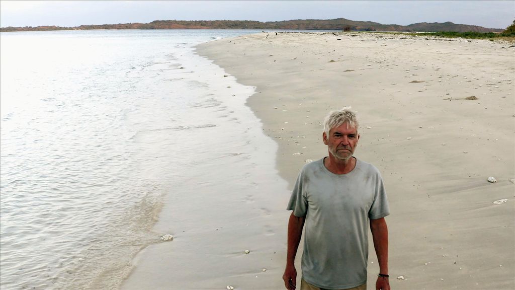 Phillip Schofield in Phillip Schofield Cast Away