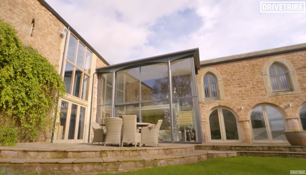 Richard Hammond built his own clubhouse on the grounds of his home