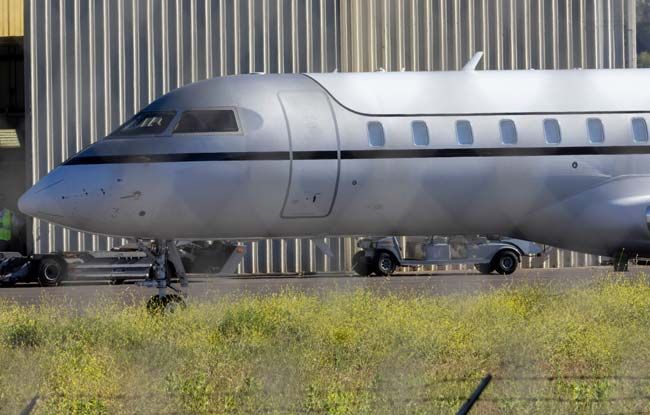 prince harry and meghan private jet