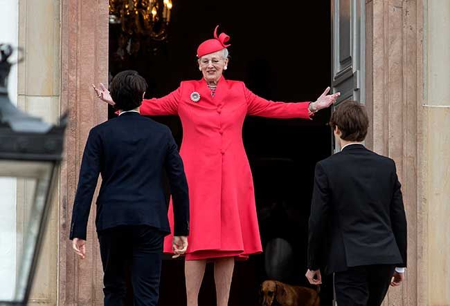 queen margrethe red coat
