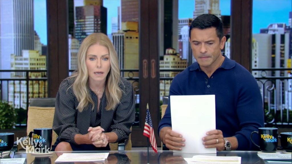 Kelly Ripa was not happy as she opened up about her weekend with Mark Consuelos 