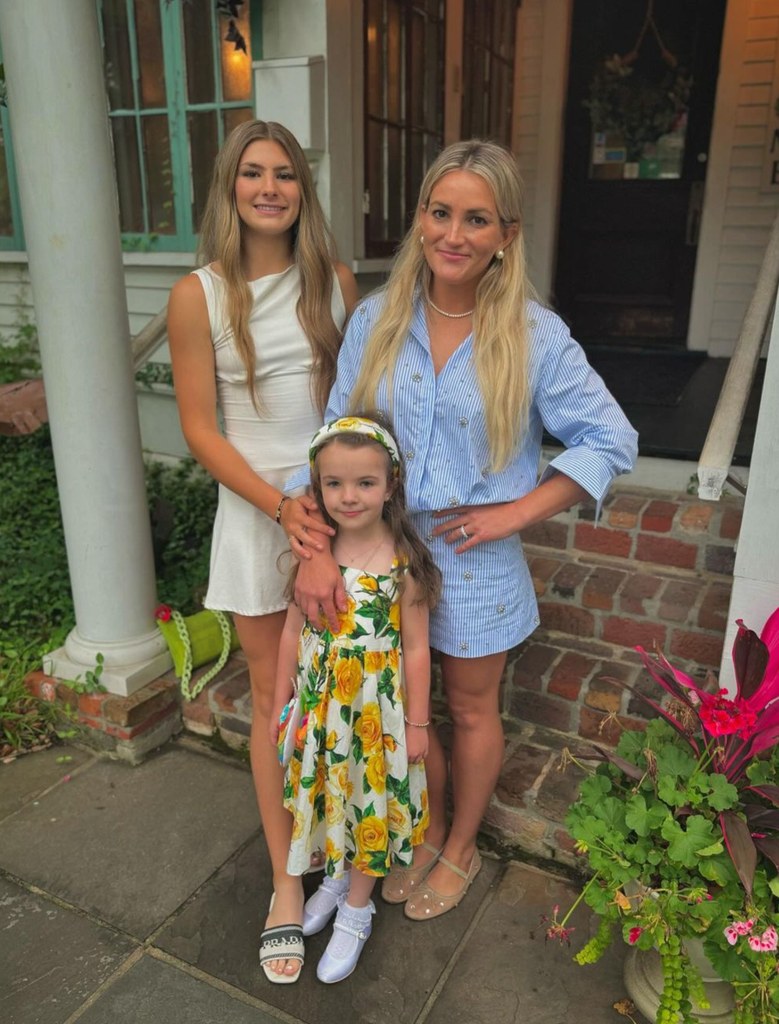 Photo shared by Jamie Lynn Spears on Instagram of her two daughters, Maddie, 16, and Ivey, 6