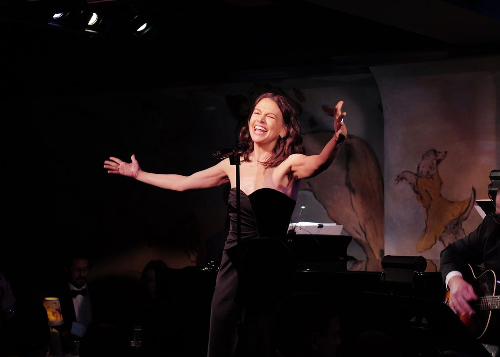 Sutton performed onstage at the gala