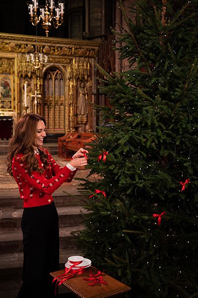 kate middleton westminster abbey tree