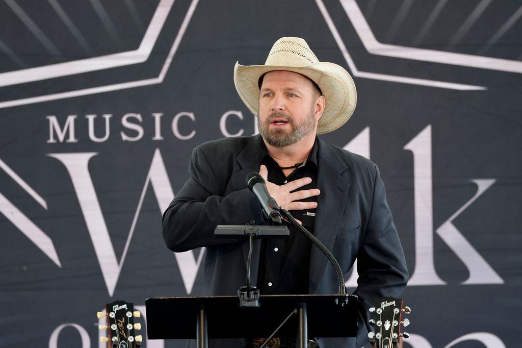 garth brooks music city walk of fame 2023