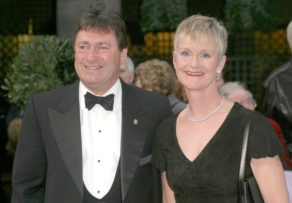 couple posing at awards in london