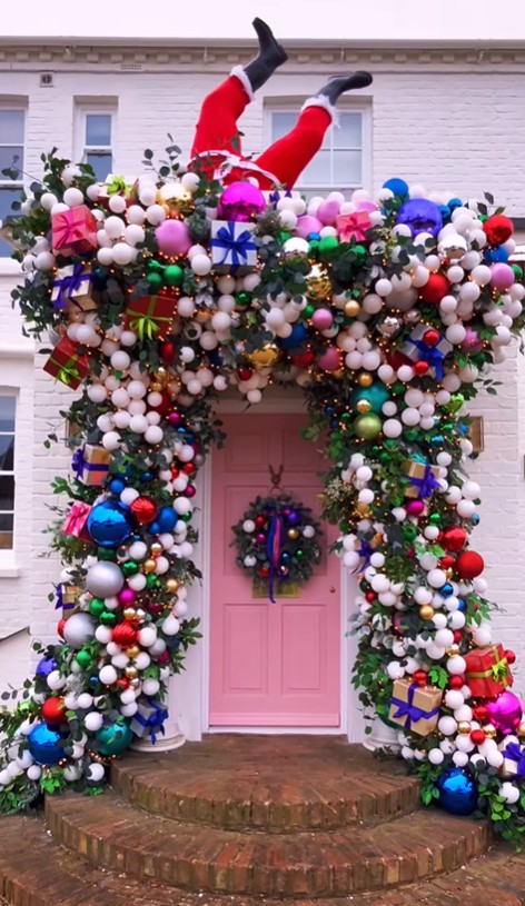 Giovanna and Tom Fletcher's Christmas front door