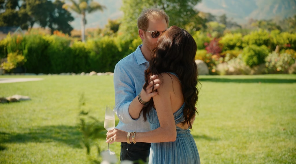 The couple shared a sweet kiss in front of the cameras