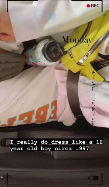 demi fashion