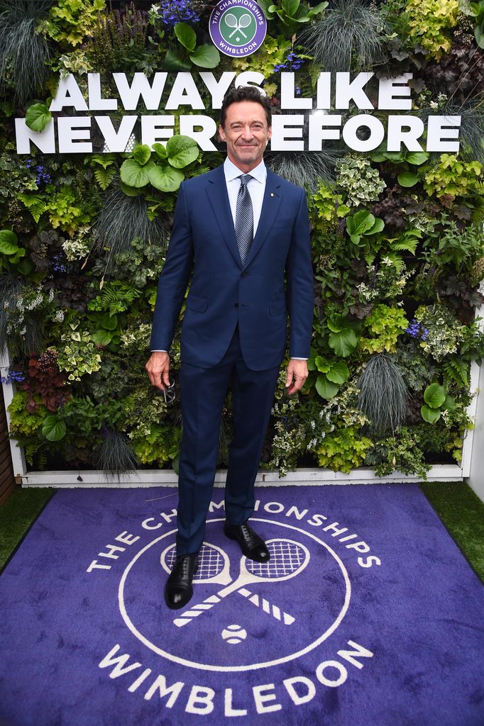  Hugh Jackman attends Women's Finals Day of the Wimbledon Tennis Championships at the All England Lawn Tennis and Croquet Club on July 13, 2024 in Wimbledon,