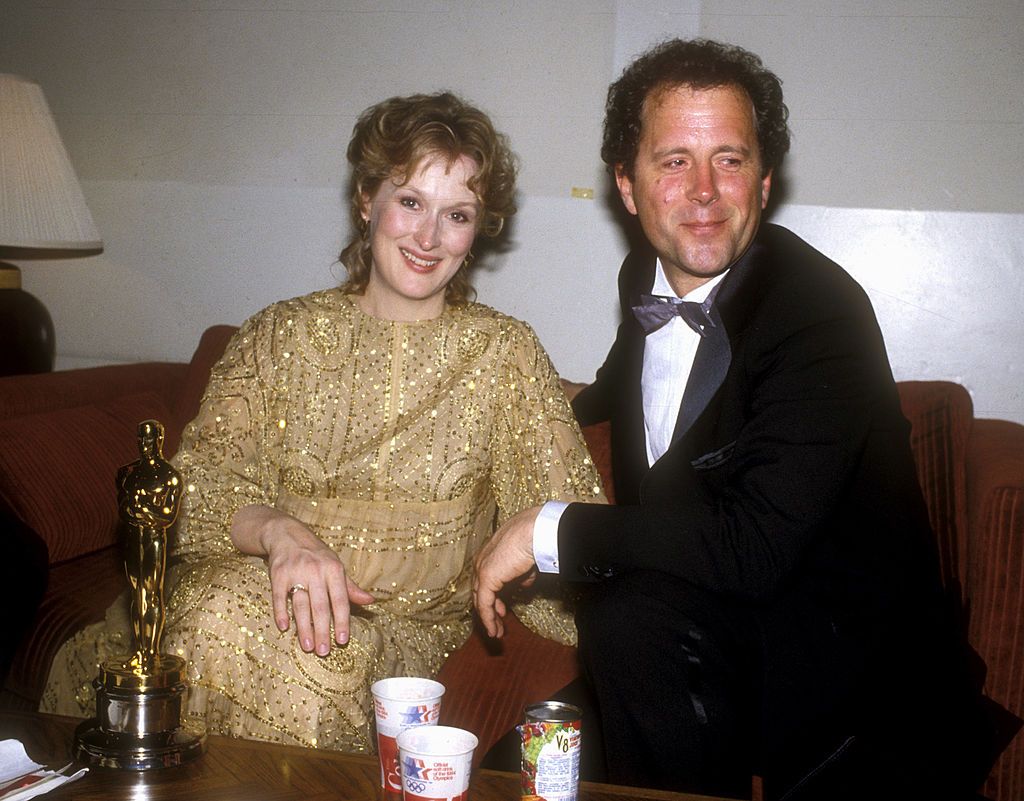 Don Gummer cuddled up Meryl Streep backstage after she received an Oscar