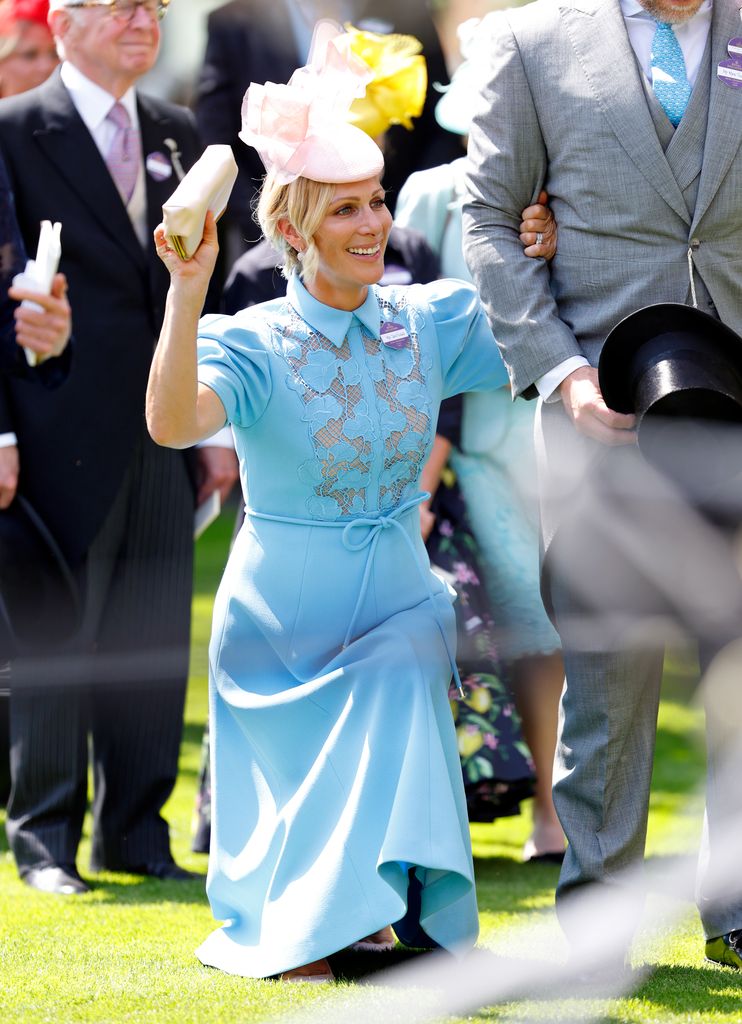 Zara Tindall curtseys to King Charles III