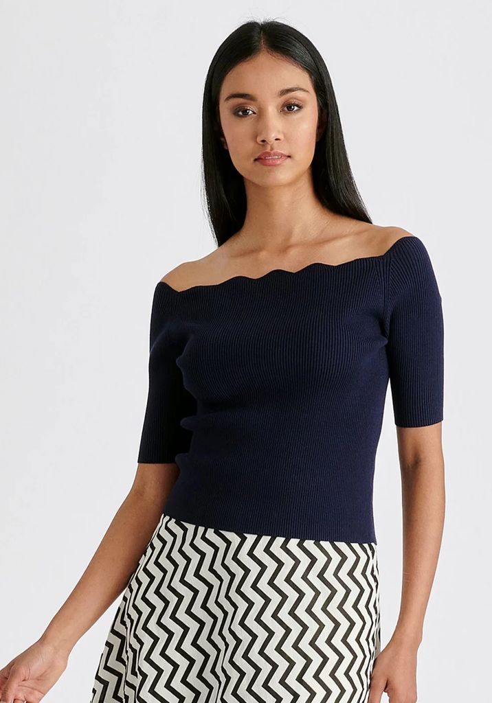 Paisie Scallop Top