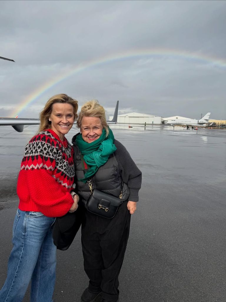 Reese Witherspoon in red sweater