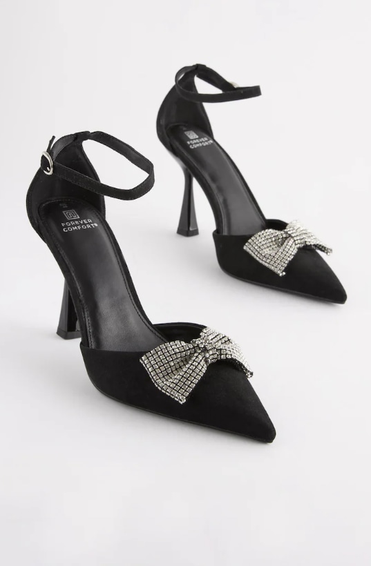 Forever Comfort® Bow Point Toe Heels