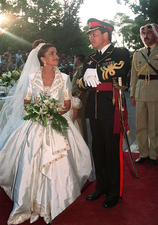 Queen Ranias wedding dress